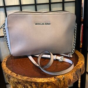 Michael Kors Lavender Silver Medium Jet Set Crossbody Bag- Adj Chain Strap